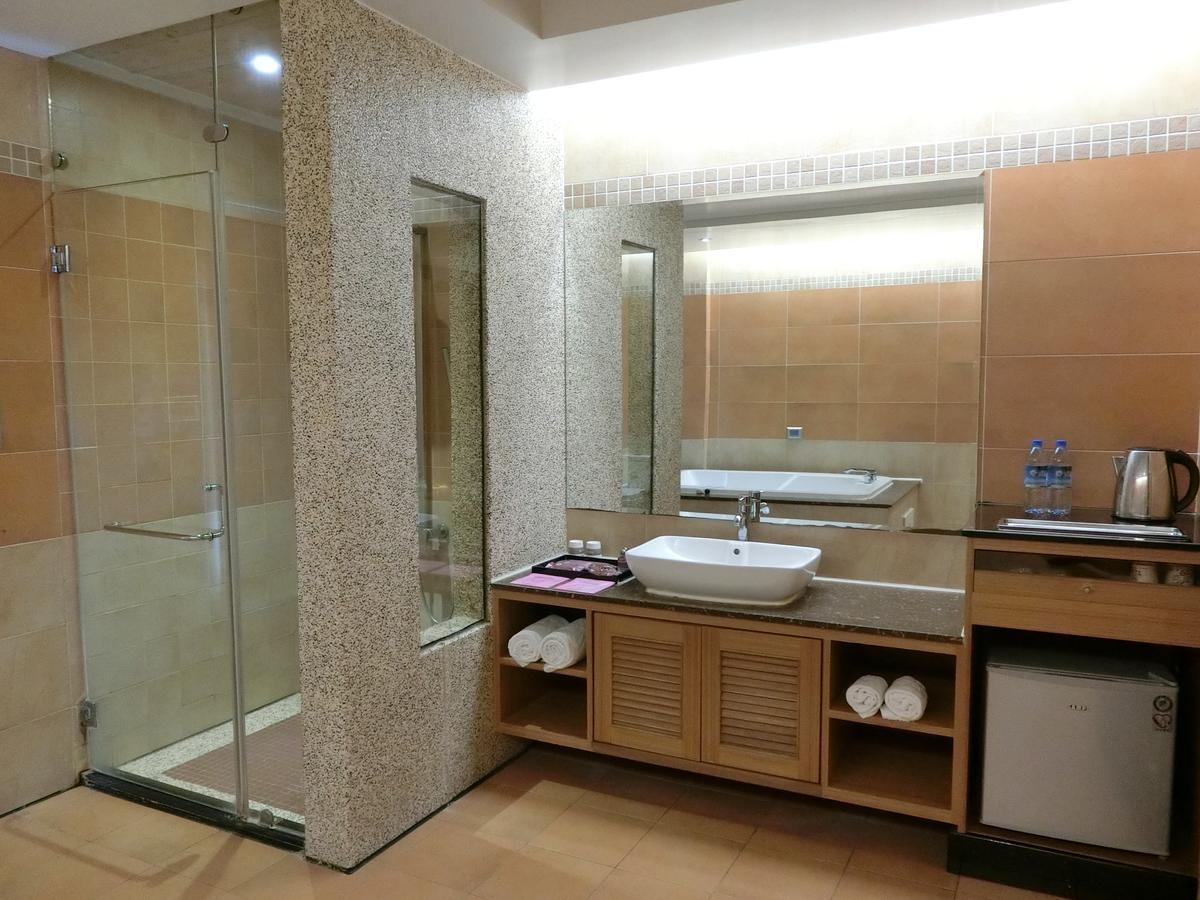 Mambo Impression Motel Chaozhou Exterior photo